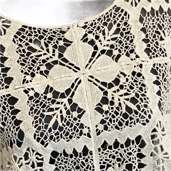 Free People Lace Tunic, XS, cream colored. Oversized, high-low hem. - Picture 3 of 9
